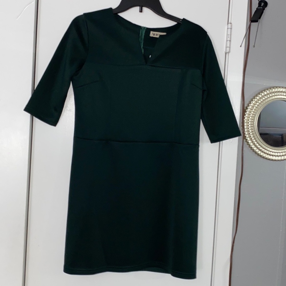 Hunter green formal dress ✨